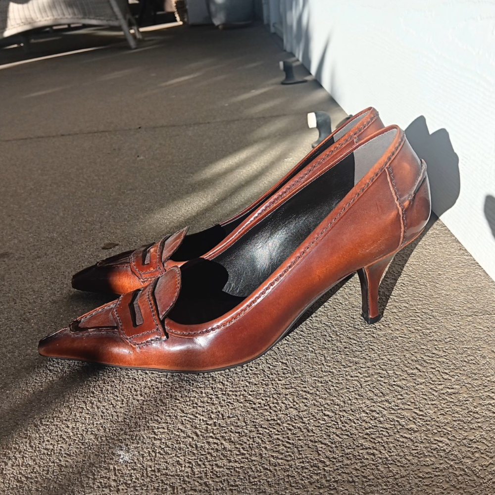 Vintage Prada Leather Heels - image 2